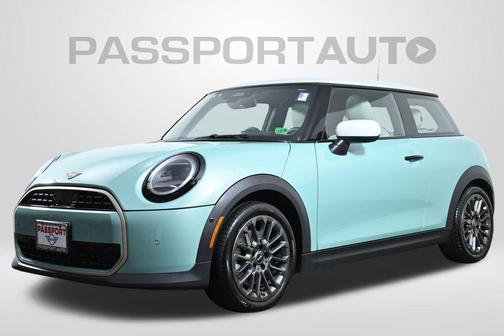 2025 MINI Hardtop Cooper