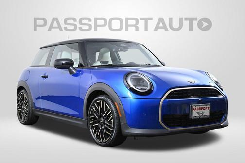 2025 MINI Hardtop Cooper
