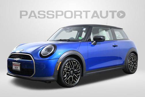 2025 MINI Hardtop Cooper