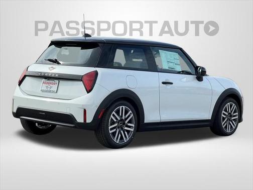 2025 MINI Hardtop Cooper