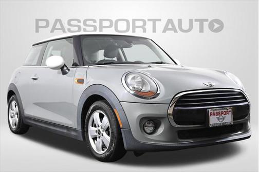 2016 MINI Hardtop Cooper