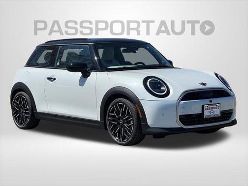 2025 MINI Hardtop Cooper