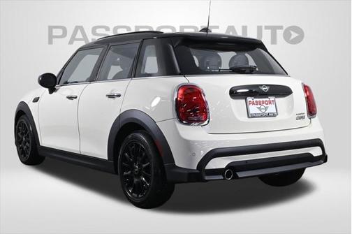 2022 MINI Hardtop Cooper