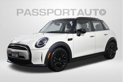 2022 MINI Hardtop Cooper