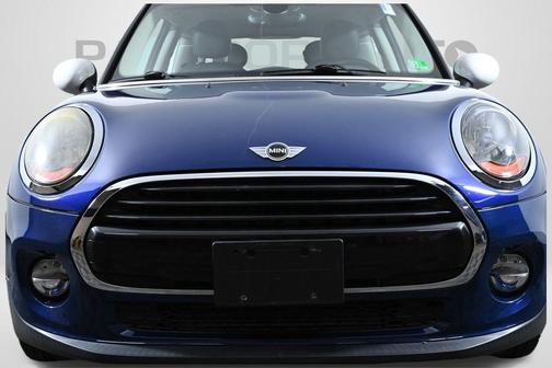 2017 MINI Hardtop Cooper