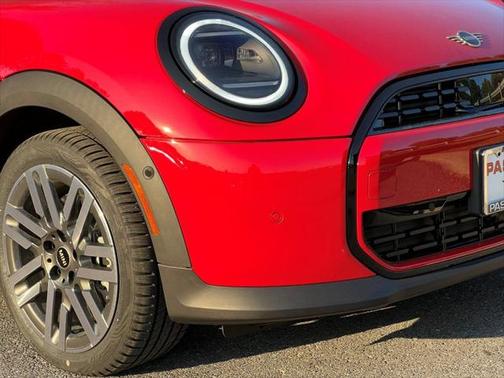 2025 MINI Hardtop Cooper