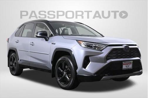2020 Toyota RAV4 Hybrid SE