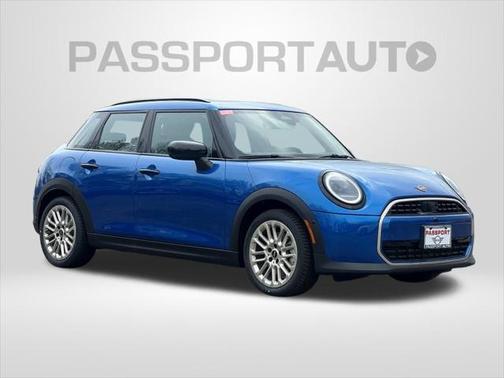 2025 MINI Hardtop Cooper