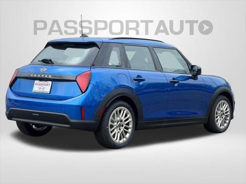 2025 MINI Hardtop Cooper