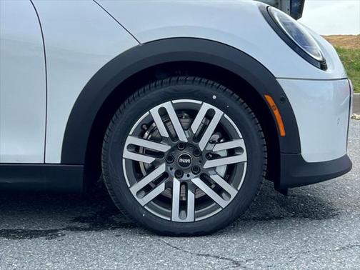 2025 MINI Hardtop Cooper