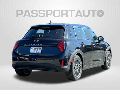 2026 MINI Hardtop Cooper