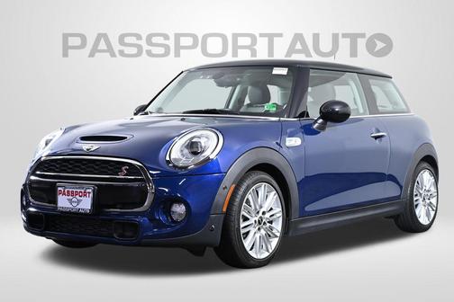 Deep Blue Metallic 2018 MINI Hardtop Cooper S
