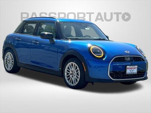 2025 MINI Hardtop Cooper