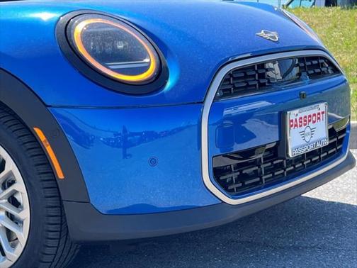 2025 MINI Hardtop Cooper