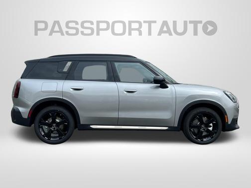 Melting Silver III Metallic 2025 MINI Countryman Cooper S ALL4