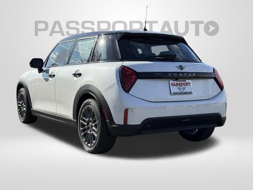 2026 MINI Hardtop Cooper