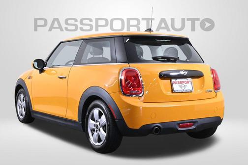 2016 MINI Hardtop Cooper