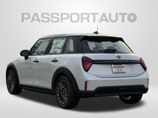 2026 MINI Hardtop Cooper