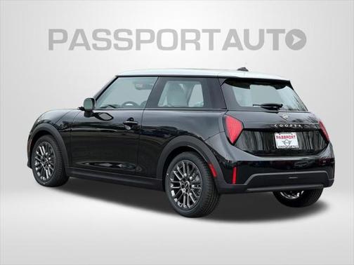 2025 MINI Hardtop Cooper
