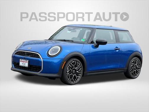 2025 MINI Hardtop Cooper