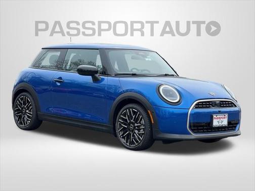 2025 MINI Hardtop Cooper