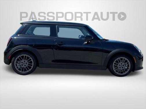 2025 MINI Hardtop Cooper
