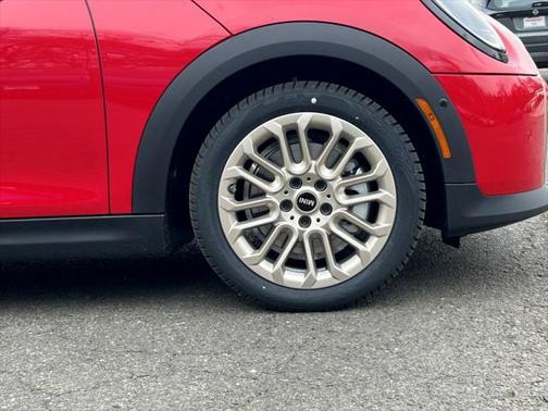2025 MINI Hardtop Cooper