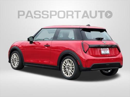 2025 MINI Hardtop Cooper