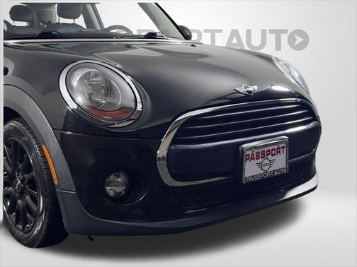 2017 MINI Hardtop Cooper