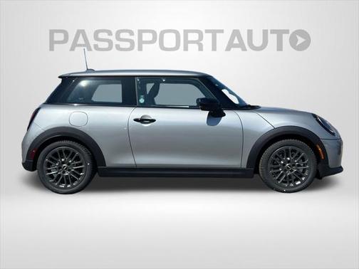 2025 MINI Hardtop Cooper