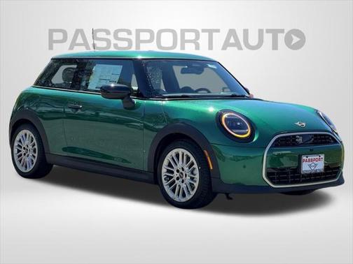 2025 MINI Hardtop Cooper