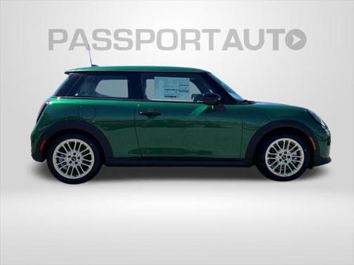 2025 MINI Hardtop Cooper