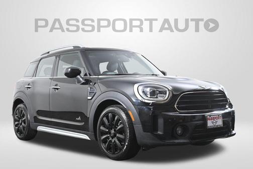 2022 MINI Countryman Oxford Edition