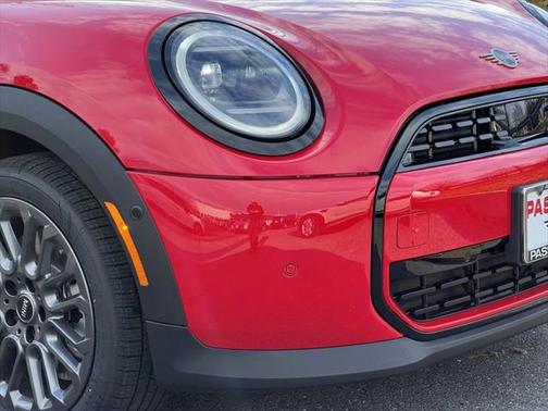 2025 MINI Hardtop Cooper
