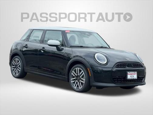 2025 MINI Hardtop Cooper