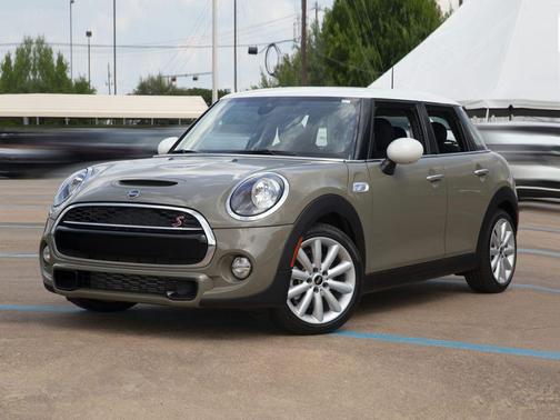 2021 MINI Hardtop Cooper
