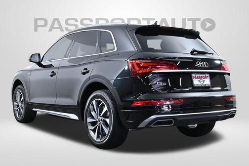 2022 Audi Q5 45 S line Premium