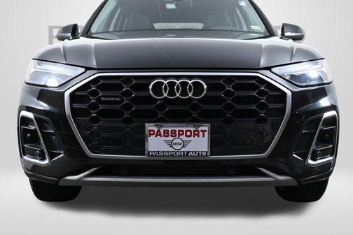 2022 Audi Q5 45 S line Premium