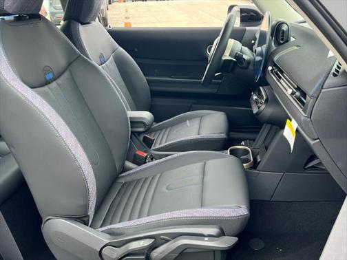 2025 MINI Hardtop Cooper