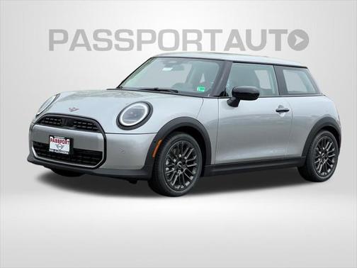2025 MINI Hardtop Cooper