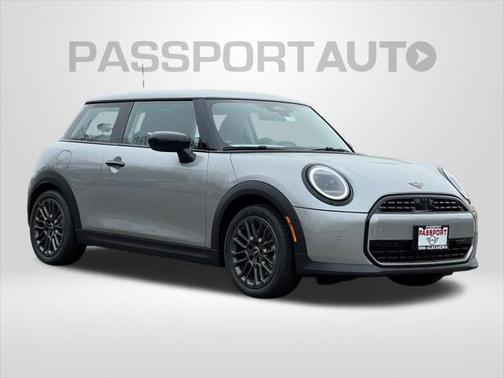 2025 MINI Hardtop Cooper
