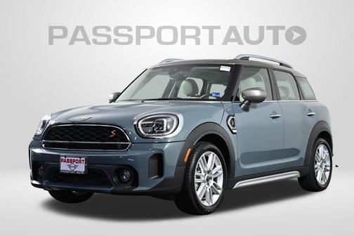Sage Green Metallic 2024 MINI Countryman Cooper S