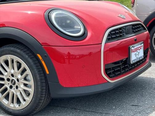 2025 MINI Hardtop Cooper