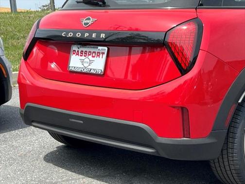 2025 MINI Hardtop Cooper