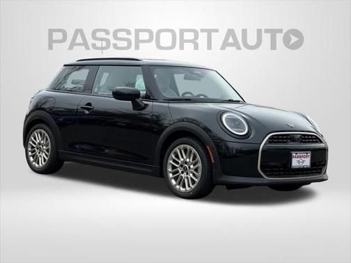 2025 MINI Hardtop Cooper