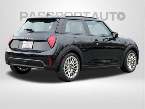 2025 MINI Hardtop Cooper