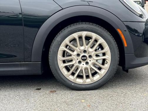 2025 MINI Hardtop Cooper