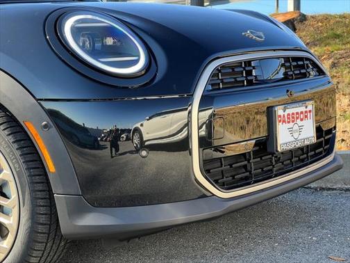2025 MINI Hardtop Cooper