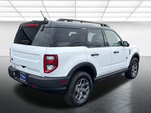 Oxford White 2022 Ford Bronco Sport Badlands