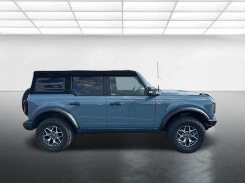 Area 51 2023 Ford Bronco Badlands
